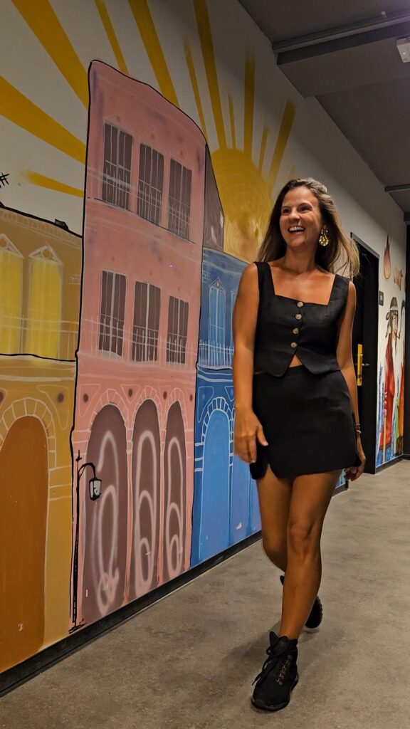 Marcella Flur laufend